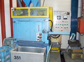 ショットブラスト機